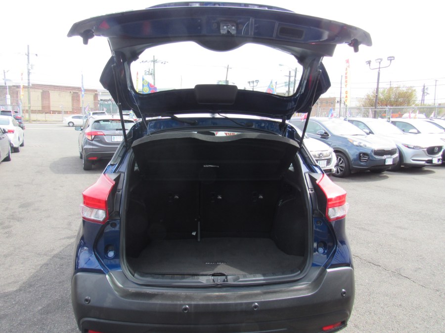 Used Nissan Kicks SV FWD 2020 | NJ Used Cars Center. Irvington, New Jersey Used Nissan Kicks SV FWD 2020 | NJ Used Cars Center. Irvington, New Jersey