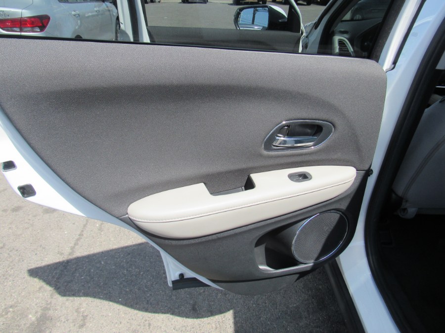 2019 Honda HR-V EX AWD CVT, available for sale in Irvington, New Jersey | NJ Used Cars Center. Irvington, New Jersey 2019 Honda HR-V EX AWD CVT, available for sale in Irvington, New Jersey | NJ Used Cars Center. Irvington, New Jersey