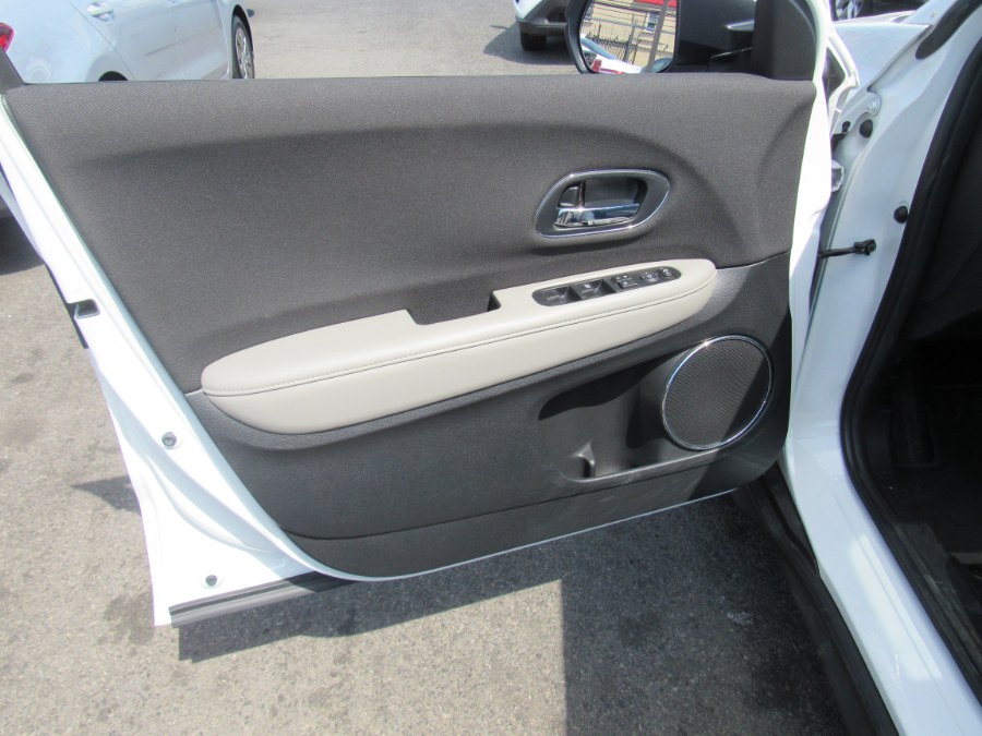 2019 Honda HR-V EX AWD CVT, available for sale in Irvington, New Jersey | NJ Used Cars Center. Irvington, New Jersey 2019 Honda HR-V EX AWD CVT, available for sale in Irvington, New Jersey | NJ Used Cars Center. Irvington, New Jersey