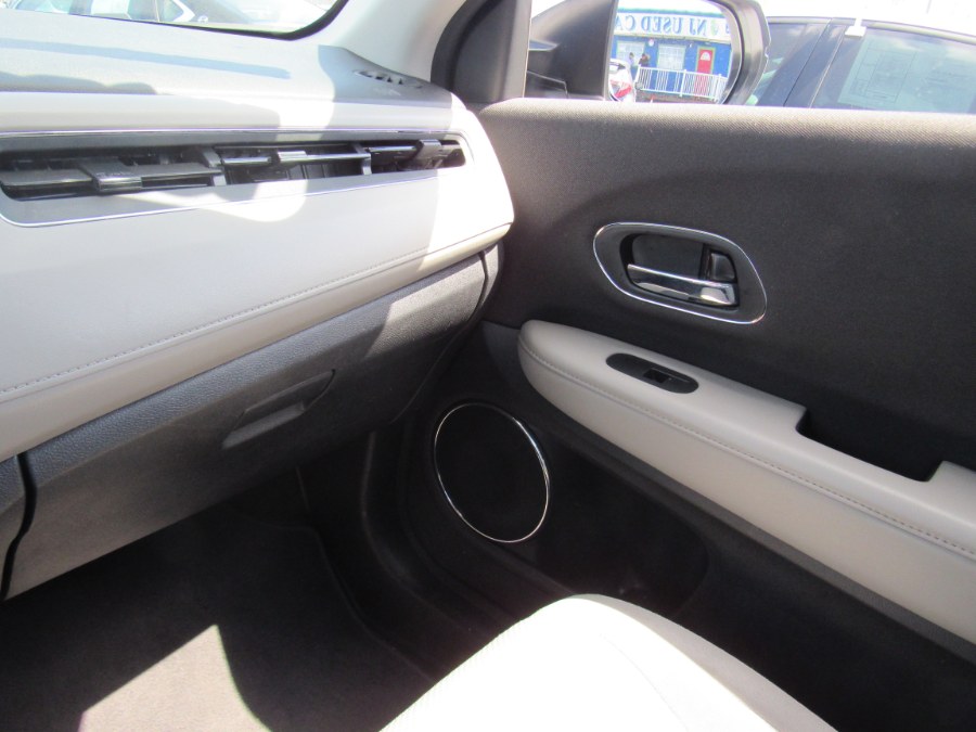 2019 Honda HR-V EX AWD CVT, available for sale in Irvington, New Jersey | NJ Used Cars Center. Irvington, New Jersey 2019 Honda HR-V EX AWD CVT, available for sale in Irvington, New Jersey | NJ Used Cars Center. Irvington, New Jersey