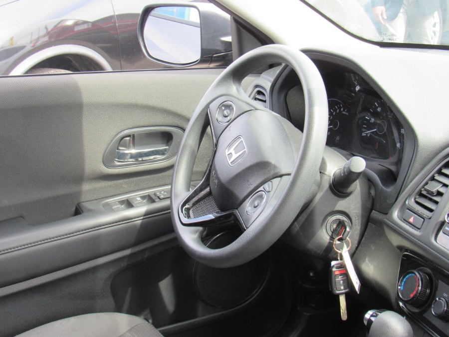 2019 Honda HR-V LX AWD CVT, available for sale in Irvington, New Jersey | NJ Used Cars Center. Irvington, New Jersey 2019 Honda HR-V LX AWD CVT, available for sale in Irvington, New Jersey | NJ Used Cars Center. Irvington, New Jersey