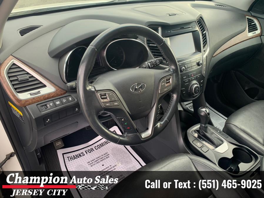 Used Hyundai Santa Fe SE 3.3L Auto AWD 2017 | Champion Auto Sales. Jersey City, New Jersey