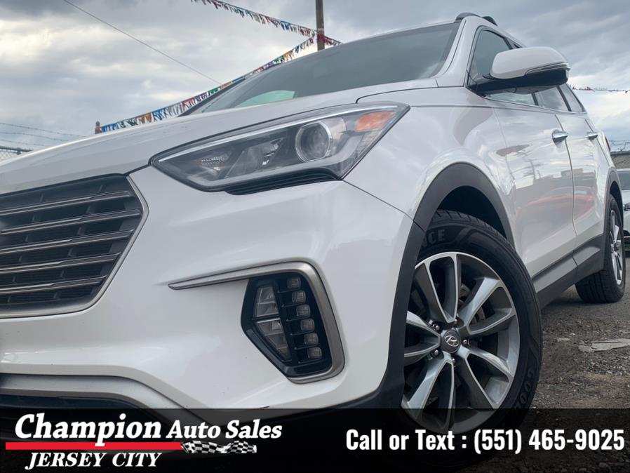 Used Hyundai Santa Fe SE 3.3L Auto AWD 2017 | Champion Auto Sales of JC. Jersey City, New Jersey Used Hyundai Santa Fe SE 3.3L Auto AWD 2017 | Champion Auto Sales of JC. Jersey City, New Jersey