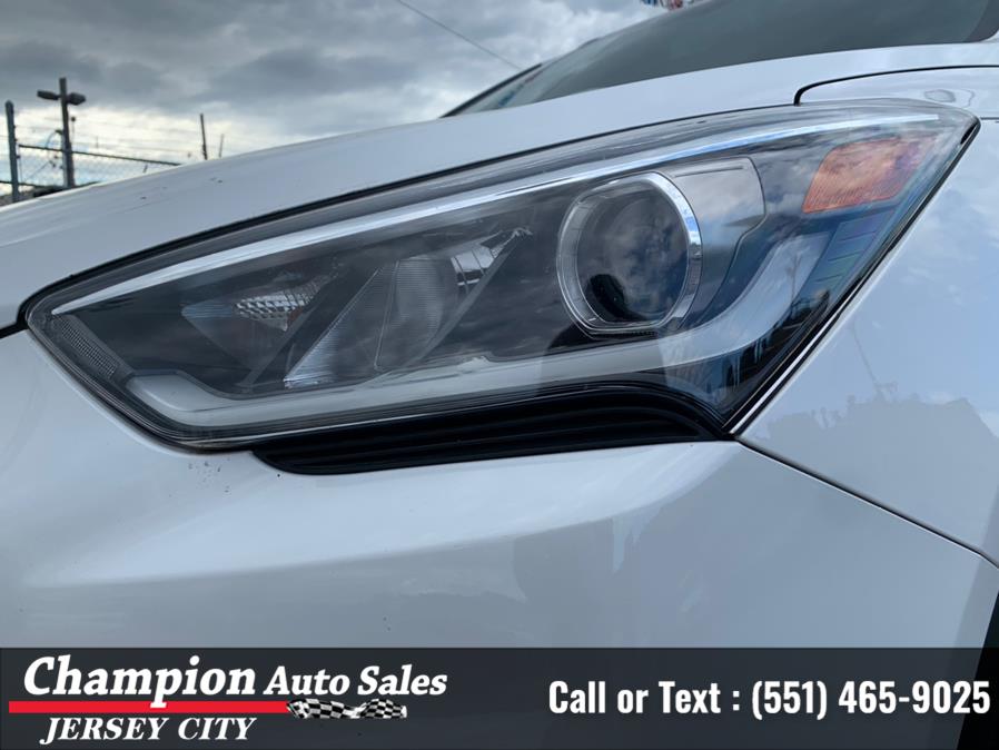 Used Hyundai Santa Fe SE 3.3L Auto AWD 2017 | Champion Auto Sales of JC. Jersey City, New Jersey Used Hyundai Santa Fe SE 3.3L Auto AWD 2017 | Champion Auto Sales of JC. Jersey City, New Jersey
