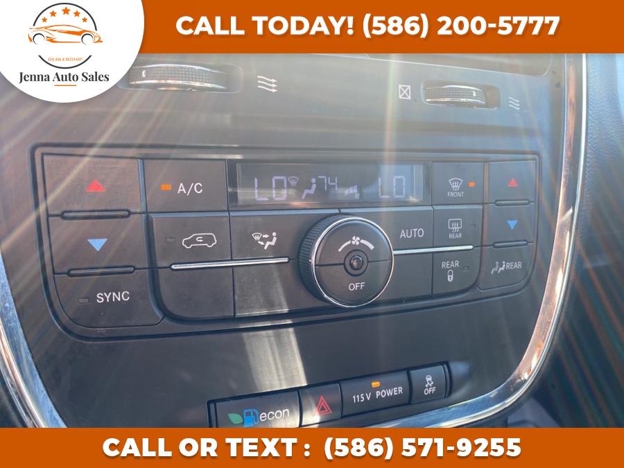 Used Dodge Grand Caravan 4dr Wgn R/T 2013 | Jenna Auto Sale Inc. Roseville, Michigan Used Dodge Grand Caravan 4dr Wgn R/T 2013 | Jenna Auto Sale Inc. Roseville, Michigan
