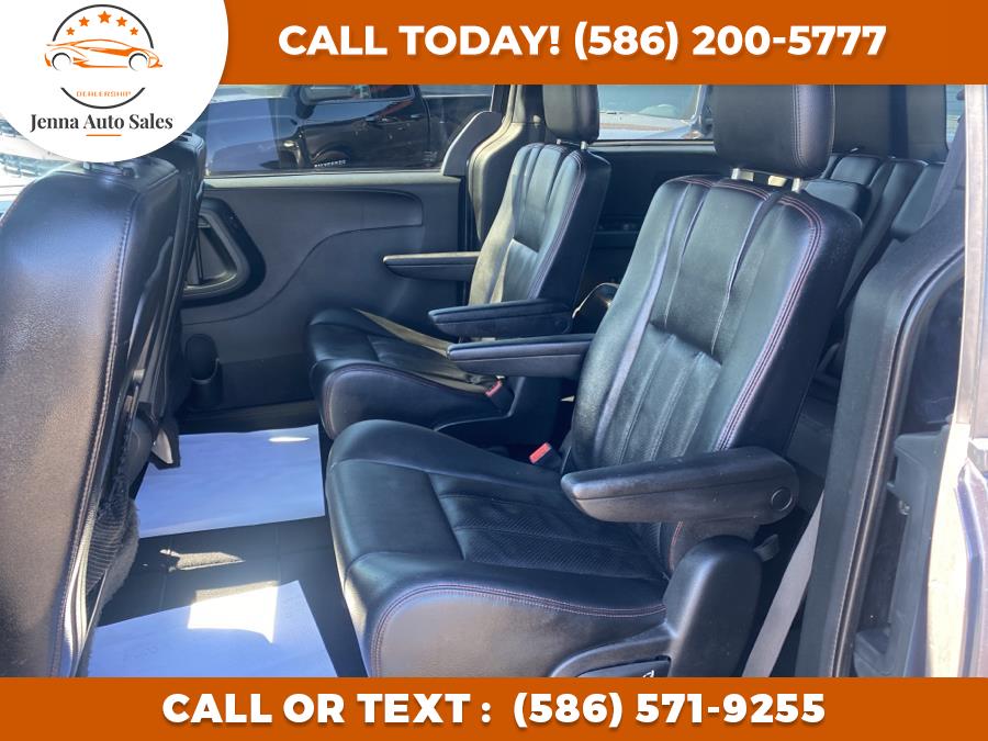 Used Dodge Grand Caravan 4dr Wgn R/T 2013 | Jenna Auto Sale Inc. Roseville, Michigan Used Dodge Grand Caravan 4dr Wgn R/T 2013 | Jenna Auto Sale Inc. Roseville, Michigan