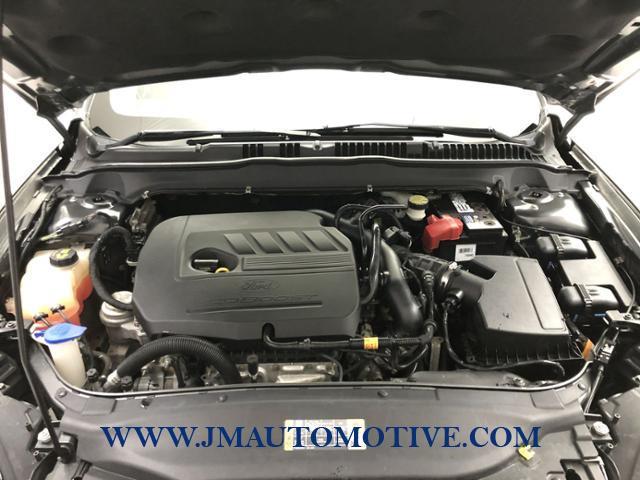 2015 Ford Fusion 4dr Sdn SE FWD, available for sale in Naugatuck, Connecticut | J&M Automotive Sls&Svc LLC. Naugatuck, Connecticut 2015 Ford Fusion 4dr Sdn SE FWD, available for sale in Naugatuck, Connecticut | J&M Automotive Sls&Svc LLC. Naugatuck, Connecticut