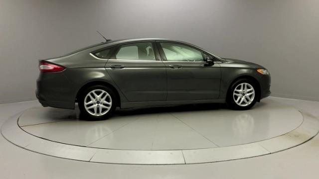 2015 Ford Fusion 4dr Sdn SE FWD, available for sale in Naugatuck, Connecticut | J&M Automotive Sls&Svc LLC. Naugatuck, Connecticut 2015 Ford Fusion 4dr Sdn SE FWD, available for sale in Naugatuck, Connecticut | J&M Automotive Sls&Svc LLC. Naugatuck, Connecticut