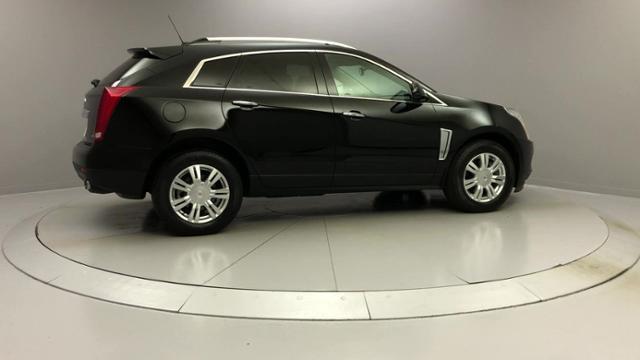 Used Cadillac Srx AWD 4dr Luxury Collection 2015 | J&M Automotive Sls&Svc LLC. Naugatuck, Connecticut Used Cadillac Srx AWD 4dr Luxury Collection 2015 | J&M Automotive Sls&Svc LLC. Naugatuck, Connecticut