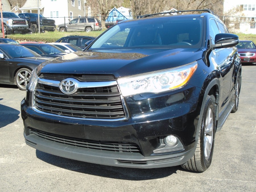 2014 Toyota Highlander AWD 4dr V6 XLE (Natl), available for sale in Waterbury, Connecticut | Jim Juliani Motors. Waterbury, Connecticut 2014 Toyota Highlander AWD 4dr V6 XLE (Natl), available for sale in Waterbury, Connecticut | Jim Juliani Motors. Waterbury, Connecticut