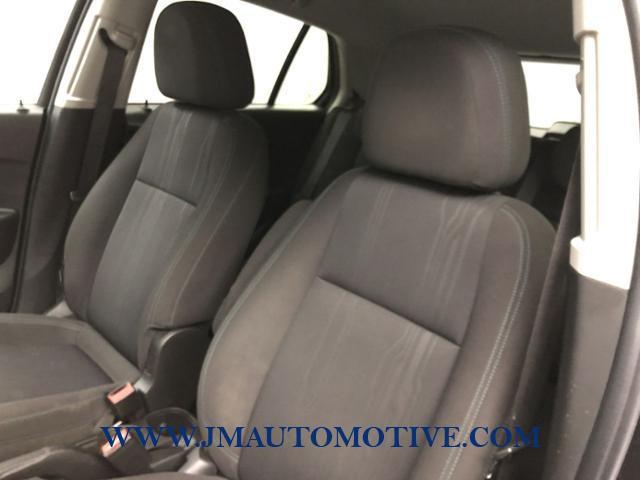 2016 Chevrolet Trax AWD 4dr LT, available for sale in Naugatuck, Connecticut | J&M Automotive Sls&Svc LLC. Naugatuck, Connecticut 2016 Chevrolet Trax AWD 4dr LT, available for sale in Naugatuck, Connecticut | J&M Automotive Sls&Svc LLC. Naugatuck, Connecticut