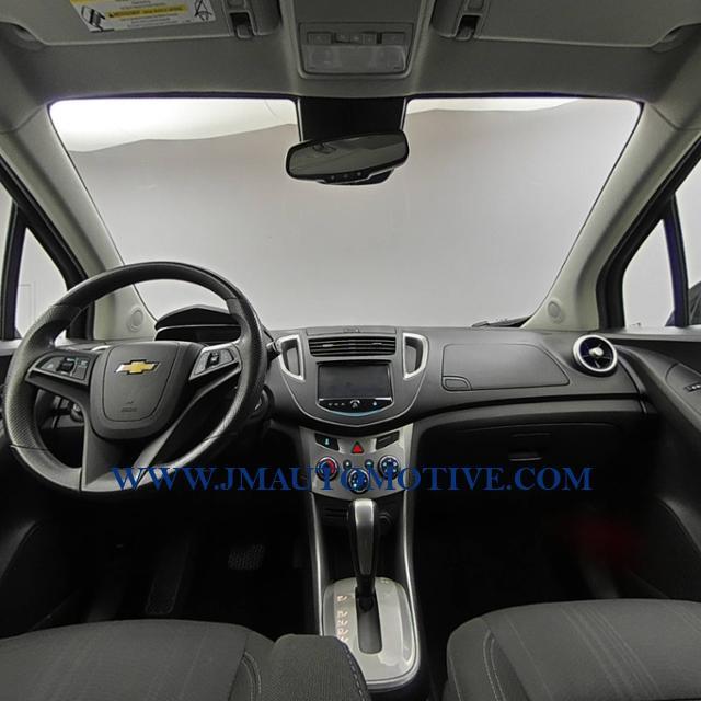 2016 Chevrolet Trax AWD 4dr LT, available for sale in Naugatuck, Connecticut | J&M Automotive Sls&Svc LLC. Naugatuck, Connecticut 2016 Chevrolet Trax AWD 4dr LT, available for sale in Naugatuck, Connecticut | J&M Automotive Sls&Svc LLC. Naugatuck, Connecticut