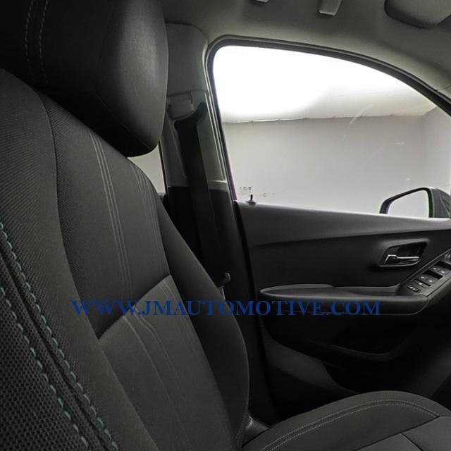 2016 Chevrolet Trax AWD 4dr LT, available for sale in Naugatuck, Connecticut | J&M Automotive Sls&Svc LLC. Naugatuck, Connecticut 2016 Chevrolet Trax AWD 4dr LT, available for sale in Naugatuck, Connecticut | J&M Automotive Sls&Svc LLC. Naugatuck, Connecticut