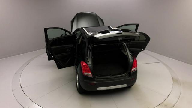 2016 Chevrolet Trax AWD 4dr LT, available for sale in Naugatuck, Connecticut | J&M Automotive Sls&Svc LLC. Naugatuck, Connecticut 2016 Chevrolet Trax AWD 4dr LT, available for sale in Naugatuck, Connecticut | J&M Automotive Sls&Svc LLC. Naugatuck, Connecticut