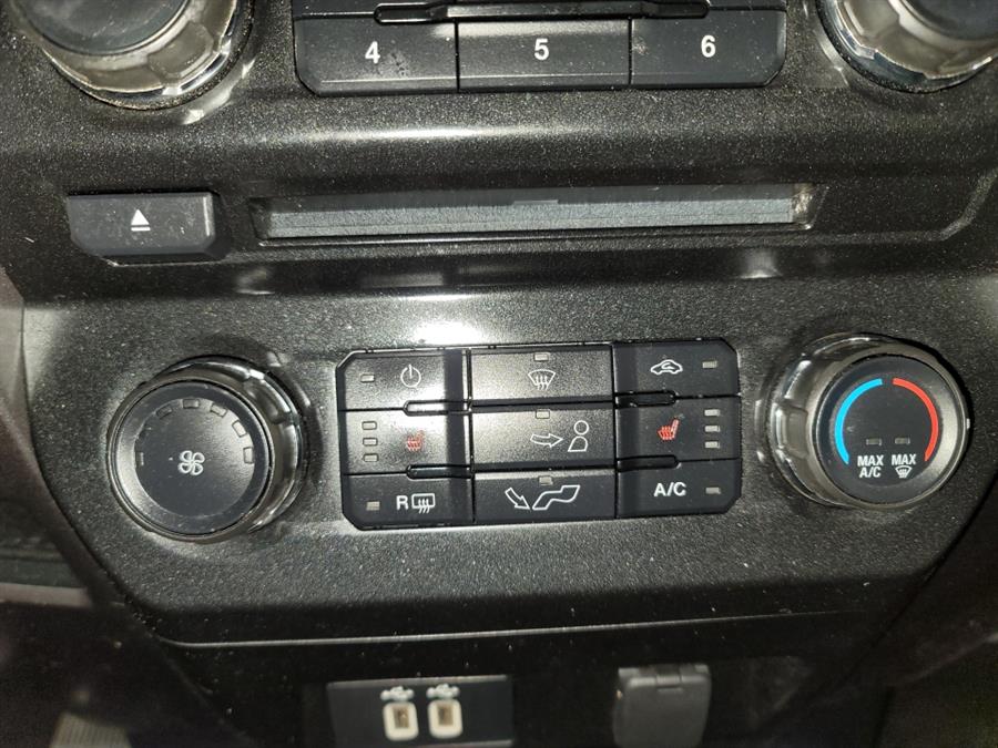 2016 Ford F-150 4WD SuperCrew 145" XLT, available for sale in West Haven, Connecticut | Auto Fair Inc.. West Haven, Connecticut 2016 Ford F-150 4WD SuperCrew 145" XLT, available for sale in West Haven, Connecticut | Auto Fair Inc.. West Haven, Connecticut