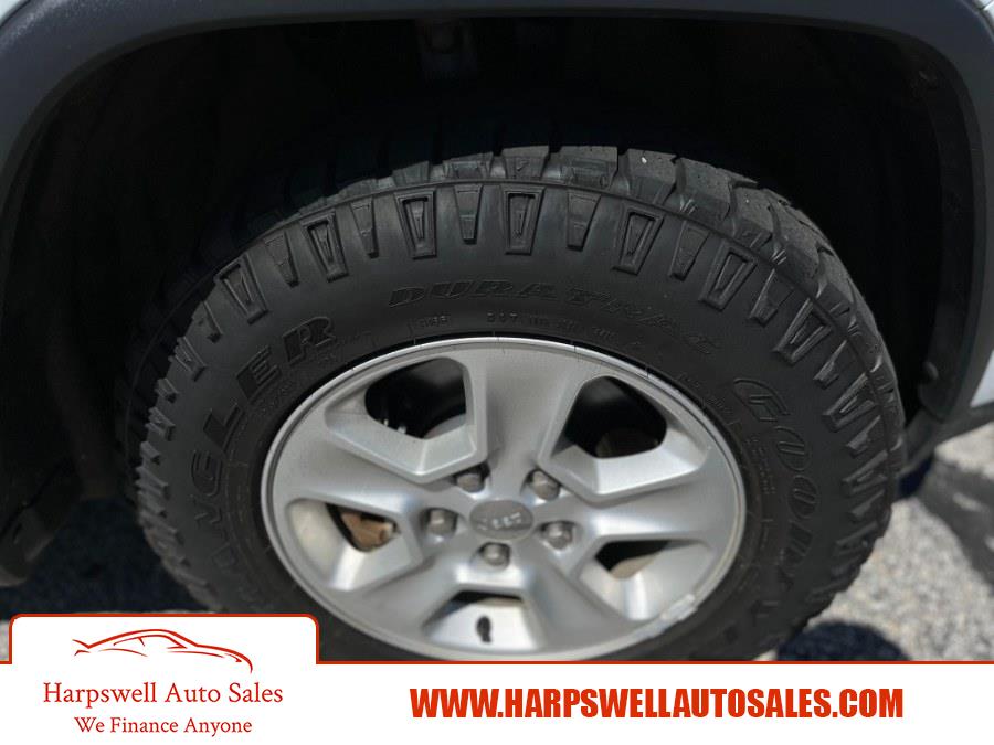 Used Jeep Grand Cherokee Laredo 4x4 2017 | Harpswell Auto Sales Inc. Harpswell, Maine Used Jeep Grand Cherokee Laredo 4x4 2017 | Harpswell Auto Sales Inc. Harpswell, Maine