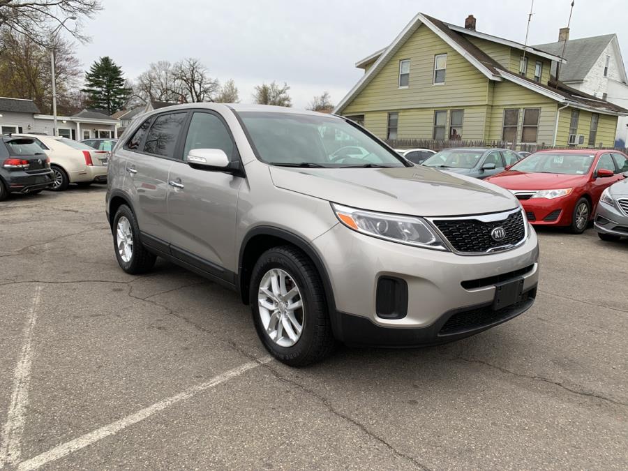 2014 Kia Sorento 2WD 4dr I4 LX, available for sale in Springfield, Massachusetts | Absolute Motors Inc. Springfield, Massachusetts 2014 Kia Sorento 2WD 4dr I4 LX, available for sale in Springfield, Massachusetts | Absolute Motors Inc. Springfield, Massachusetts