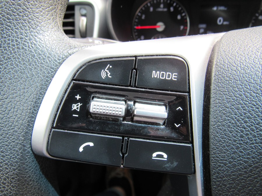 2020 Kia Sorento LX V6 FWD, available for sale in Irvington, New Jersey | NJ Used Cars Center. Irvington, New Jersey 2020 Kia Sorento LX V6 FWD, available for sale in Irvington, New Jersey | NJ Used Cars Center. Irvington, New Jersey