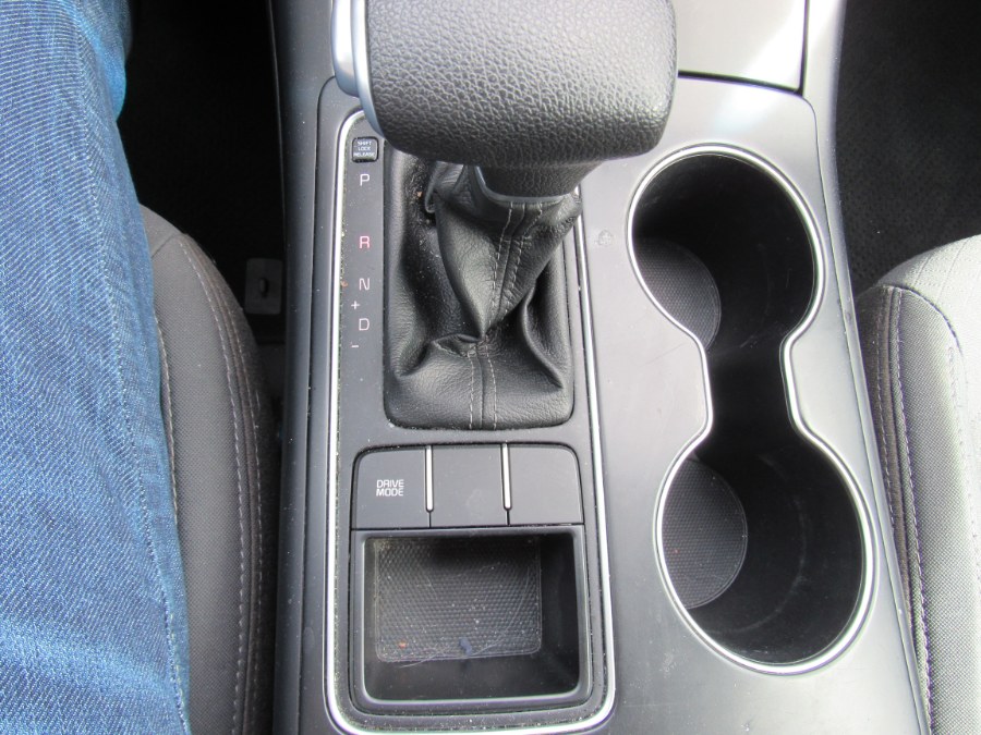 2020 Kia Sorento LX V6 FWD, available for sale in Irvington, New Jersey | NJ Used Cars Center. Irvington, New Jersey 2020 Kia Sorento LX V6 FWD, available for sale in Irvington, New Jersey | NJ Used Cars Center. Irvington, New Jersey
