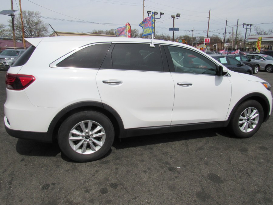 2020 Kia Sorento LX V6 FWD, available for sale in Irvington, New Jersey | NJ Used Cars Center. Irvington, New Jersey 2020 Kia Sorento LX V6 FWD, available for sale in Irvington, New Jersey | NJ Used Cars Center. Irvington, New Jersey