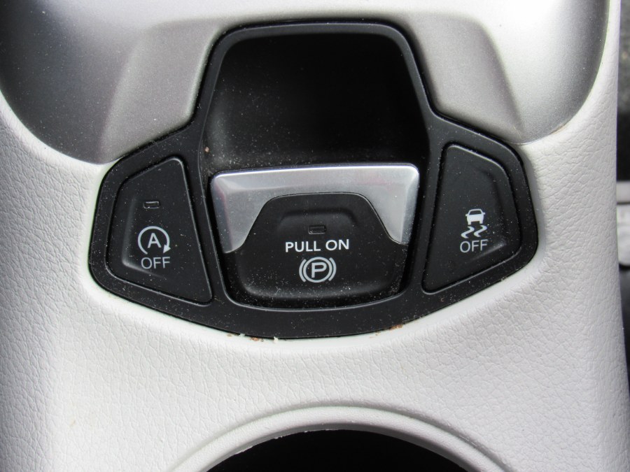 2018 Jeep Compass Latitude FWD, available for sale in Irvington, New Jersey | NJ Used Cars Center. Irvington, New Jersey 2018 Jeep Compass Latitude FWD, available for sale in Irvington, New Jersey | NJ Used Cars Center. Irvington, New Jersey