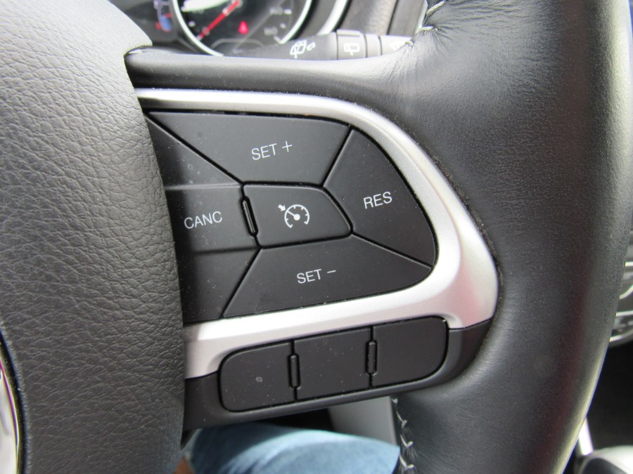 2018 Jeep Compass Latitude FWD, available for sale in Irvington, New Jersey | NJ Used Cars Center. Irvington, New Jersey 2018 Jeep Compass Latitude FWD, available for sale in Irvington, New Jersey | NJ Used Cars Center. Irvington, New Jersey