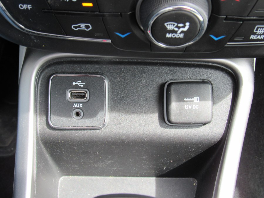 2018 Jeep Compass Latitude FWD, available for sale in Irvington, New Jersey | NJ Used Cars Center. Irvington, New Jersey 2018 Jeep Compass Latitude FWD, available for sale in Irvington, New Jersey | NJ Used Cars Center. Irvington, New Jersey
