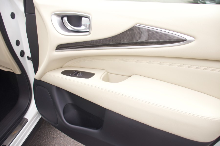 2019 INFINITI QX60 2019.5 LUXE AWD, available for sale in Linden, New Jersey | Route 27 Auto Mall. Linden, New Jersey 2019 INFINITI QX60 2019.5 LUXE AWD, available for sale in Linden, New Jersey | Route 27 Auto Mall. Linden, New Jersey