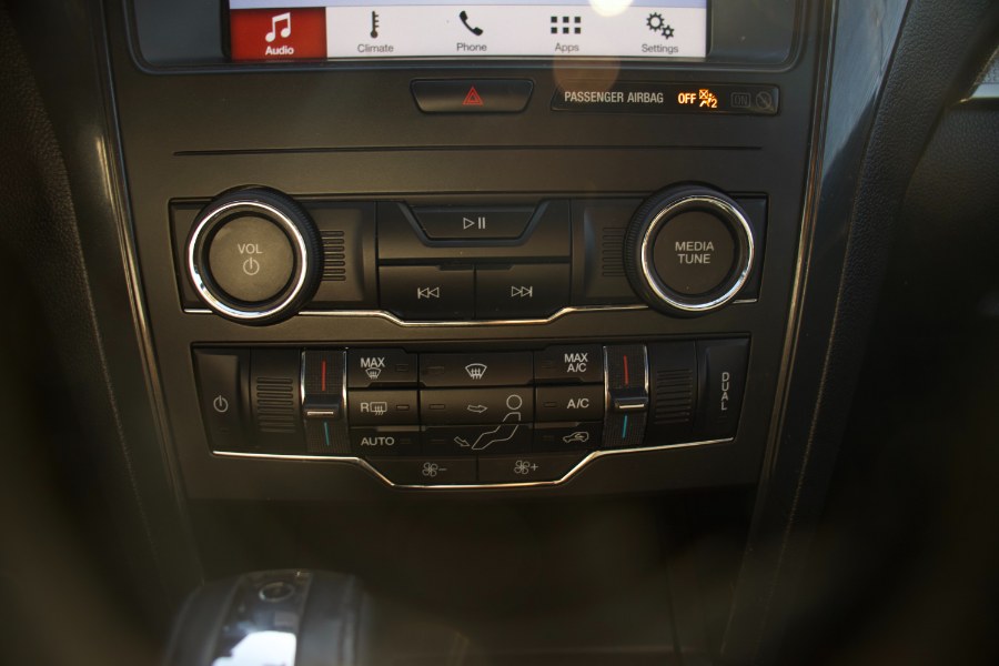 2018 Ford Explorer XLT 4WD, available for sale in Linden, New Jersey | Route 27 Auto Mall. Linden, New Jersey 2018 Ford Explorer XLT 4WD, available for sale in Linden, New Jersey | Route 27 Auto Mall. Linden, New Jersey