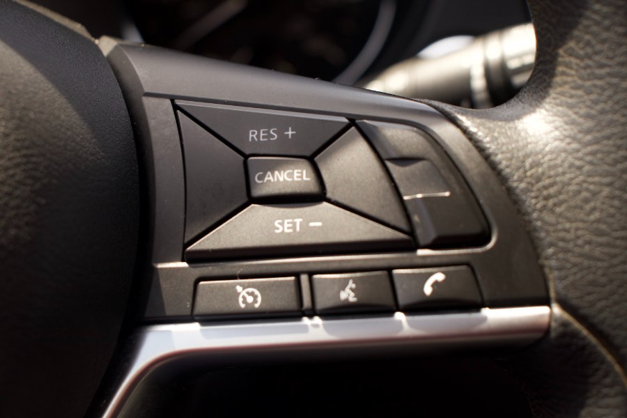 2020 Nissan Rogue Sport AWD SV, available for sale in Linden, New Jersey | Route 27 Auto Mall. Linden, New Jersey 2020 Nissan Rogue Sport AWD SV, available for sale in Linden, New Jersey | Route 27 Auto Mall. Linden, New Jersey