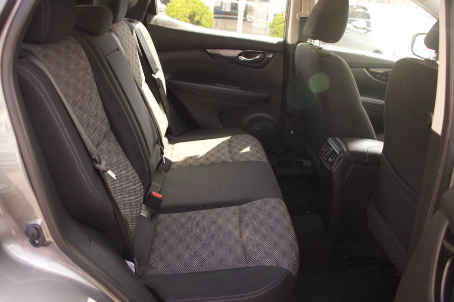 2020 Nissan Rogue Sport AWD SV, available for sale in Linden, New Jersey | Route 27 Auto Mall. Linden, New Jersey 2020 Nissan Rogue Sport AWD SV, available for sale in Linden, New Jersey | Route 27 Auto Mall. Linden, New Jersey