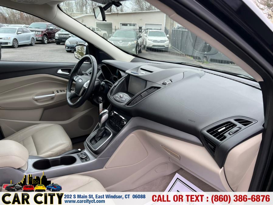 2014 Ford Escape 4WD 4dr SE, available for sale in East Windsor, Connecticut | Car City LLC. East Windsor, Connecticut 2014 Ford Escape 4WD 4dr SE, available for sale in East Windsor, Connecticut | Car City LLC. East Windsor, Connecticut