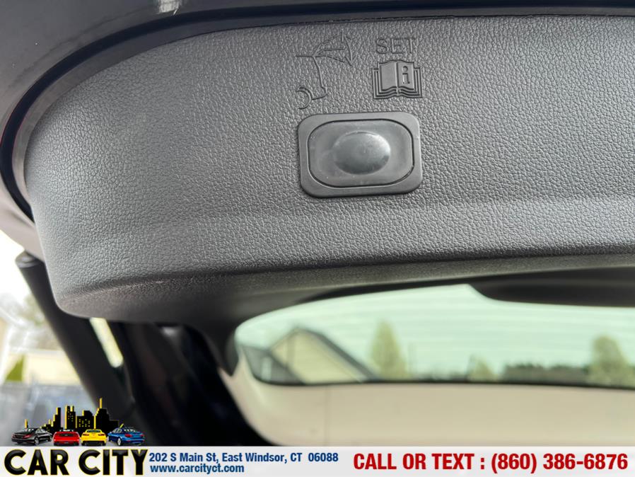 2014 Ford Escape 4WD 4dr SE, available for sale in East Windsor, Connecticut | Car City LLC. East Windsor, Connecticut 2014 Ford Escape 4WD 4dr SE, available for sale in East Windsor, Connecticut | Car City LLC. East Windsor, Connecticut