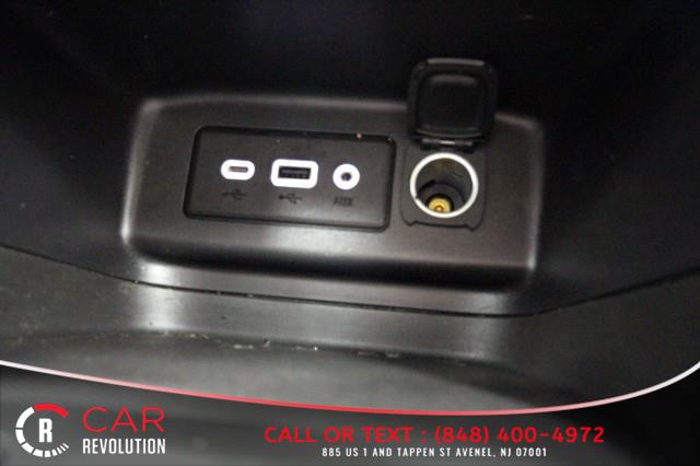 Used Chevrolet Equinox LS AWD w/ rearCam 2019 | Car Revolution. Avenel, New Jersey Used Chevrolet Equinox LS AWD w/ rearCam 2019 | Car Revolution. Avenel, New Jersey