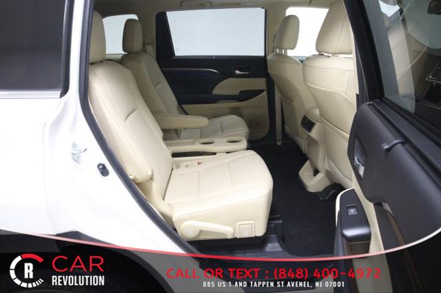 Used Toyota Highlander AWD Limited w/ Navi & rearCam 2015 | Car Revolution. Avenel, New Jersey Used Toyota Highlander AWD Limited w/ Navi & rearCam 2015 | Car Revolution. Avenel, New Jersey
