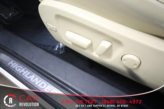 Used Toyota Highlander AWD Limited w/ Navi & rearCam 2015 | Car Revolution. Avenel, New Jersey Used Toyota Highlander AWD Limited w/ Navi & rearCam 2015 | Car Revolution. Avenel, New Jersey