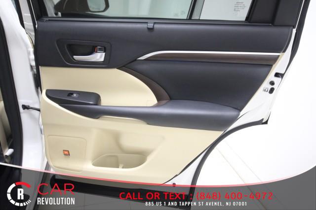 Used Toyota Highlander AWD Limited w/ Navi & rearCam 2015 | Car Revolution. Avenel, New Jersey Used Toyota Highlander AWD Limited w/ Navi & rearCam 2015 | Car Revolution. Avenel, New Jersey