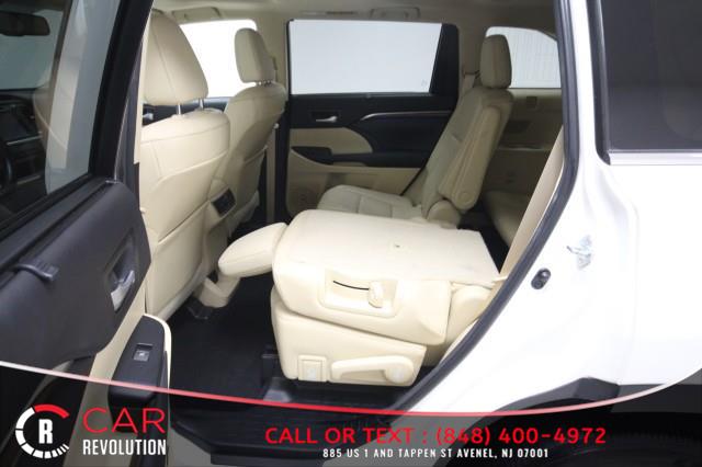 Used Toyota Highlander AWD Limited w/ Navi & rearCam 2015 | Car Revolution. Avenel, New Jersey Used Toyota Highlander AWD Limited w/ Navi & rearCam 2015 | Car Revolution. Avenel, New Jersey