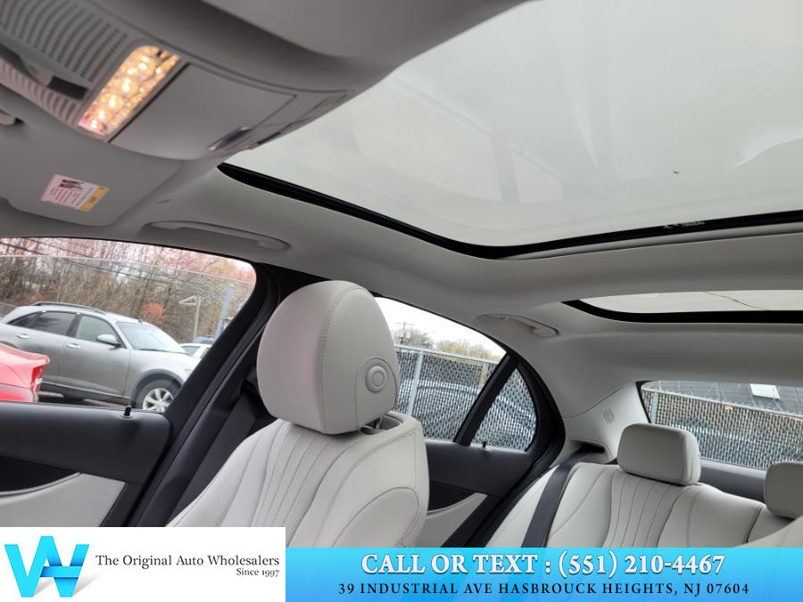 Used Mercedes-Benz E-Class E 350 4MATIC Sedan 2021 | AW Auto & Truck Wholesalers, Inc. Hasbrouck Heights, New Jersey Used Mercedes-Benz E-Class E 350 4MATIC Sedan 2021 | AW Auto & Truck Wholesalers, Inc. Hasbrouck Heights, New Jersey