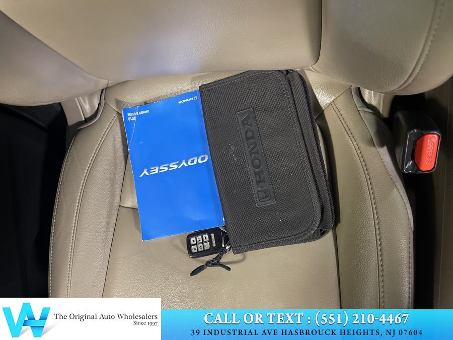 2019 Honda Odyssey EX-L Auto, available for sale in Lodi, New Jersey | AW Auto & Truck Wholesalers, Inc. Lodi, New Jersey 2019 Honda Odyssey EX-L Auto, available for sale in Lodi, New Jersey | AW Auto & Truck Wholesalers, Inc. Lodi, New Jersey