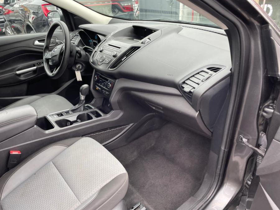 2017 Ford Escape SE 4WD, available for sale in Jamaica, New York | Sunrise Autoland. Jamaica, New York 2017 Ford Escape SE 4WD, available for sale in Jamaica, New York | Sunrise Autoland. Jamaica, New York