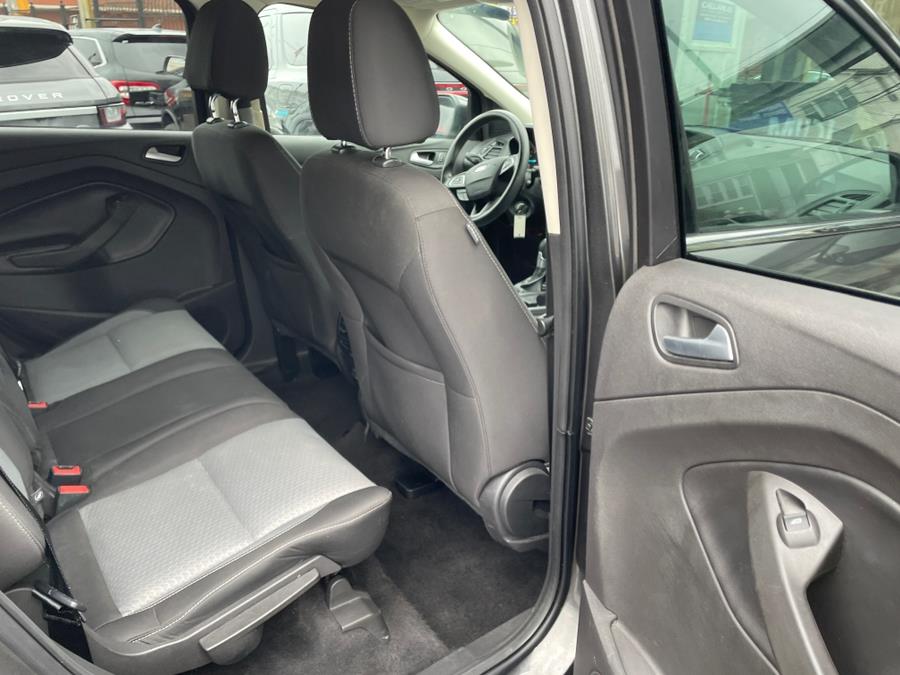 2017 Ford Escape SE 4WD, available for sale in Jamaica, New York | Sunrise Autoland. Jamaica, New York 2017 Ford Escape SE 4WD, available for sale in Jamaica, New York | Sunrise Autoland. Jamaica, New York