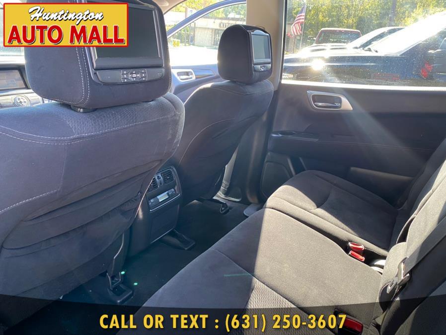 2013 Nissan Pathfinder 4WD 4dr SV, available for sale in Huntington Station, New York | Huntington Auto Mall. Huntington Station, New York 2013 Nissan Pathfinder 4WD 4dr SV, available for sale in Huntington Station, New York | Huntington Auto Mall. Huntington Station, New York