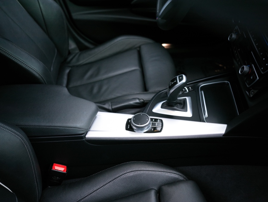 2019 BMW 3 Series 330i xDrive Sports Wagon, available for sale in North Salem, New York | Meccanic Shop North Inc. North Salem, New York 2019 BMW 3 Series 330i xDrive Sports Wagon, available for sale in North Salem, New York | Meccanic Shop North Inc. North Salem, New York