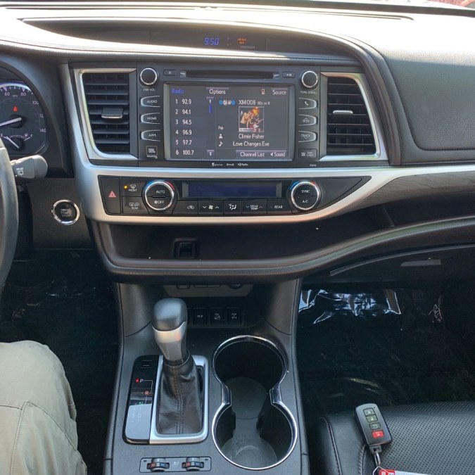 Used Toyota Highlander Limited V6 AWD (Natl) 2019 | Top Line Auto Inc.. Brooklyn, New York Used Toyota Highlander Limited V6 AWD (Natl) 2019 | Top Line Auto Inc.. Brooklyn, New York