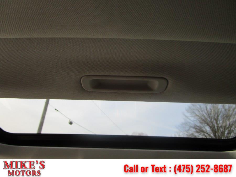 Used Honda CR-V 4WD 5dr EX-L w/Navi 2010 | Mike's Motors LLC. Stratford, Connecticut Used Honda CR-V 4WD 5dr EX-L w/Navi 2010 | Mike's Motors LLC. Stratford, Connecticut