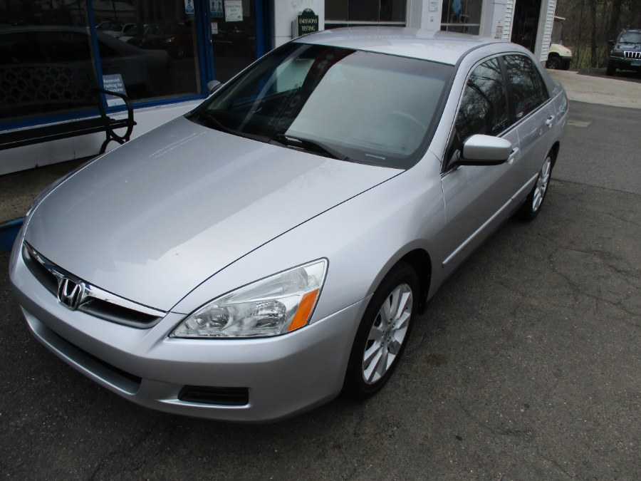 2007 Honda Accord Sdn 4dr V6 AT LX SE, available for sale in Meriden, Connecticut | Cos Central Auto. Meriden, Connecticut 2007 Honda Accord Sdn 4dr V6 AT LX SE, available for sale in Meriden, Connecticut | Cos Central Auto. Meriden, Connecticut