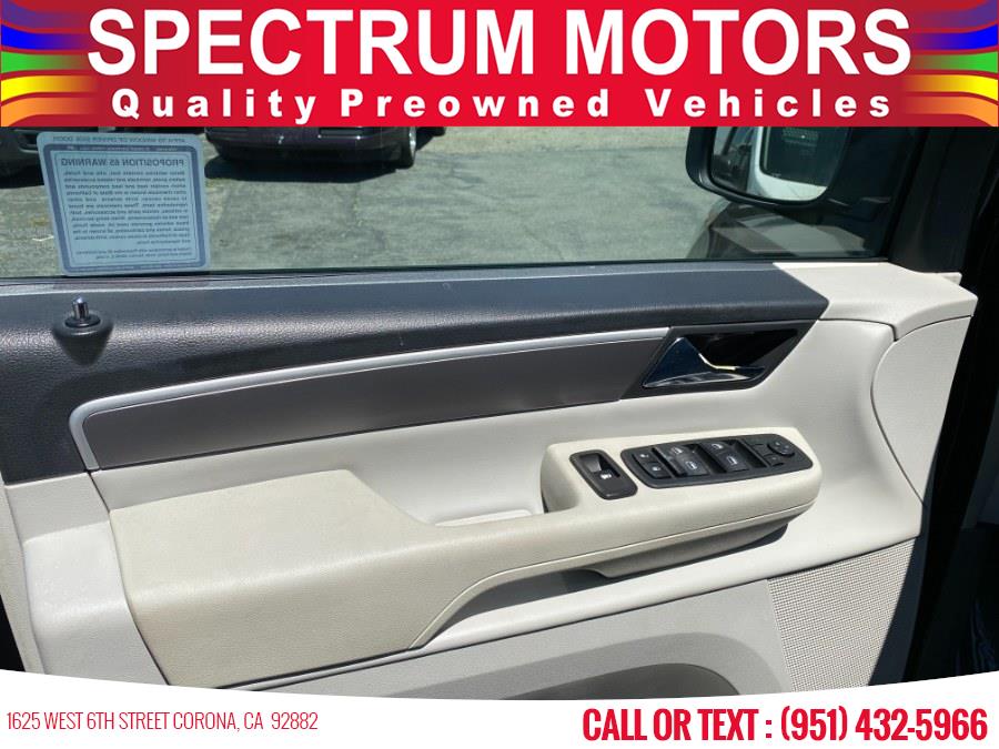 2011 Volkswagen Routan 4dr Wgn SE, available for sale in Corona, California | Spectrum Motors. Corona, California 2011 Volkswagen Routan 4dr Wgn SE, available for sale in Corona, California | Spectrum Motors. Corona, California