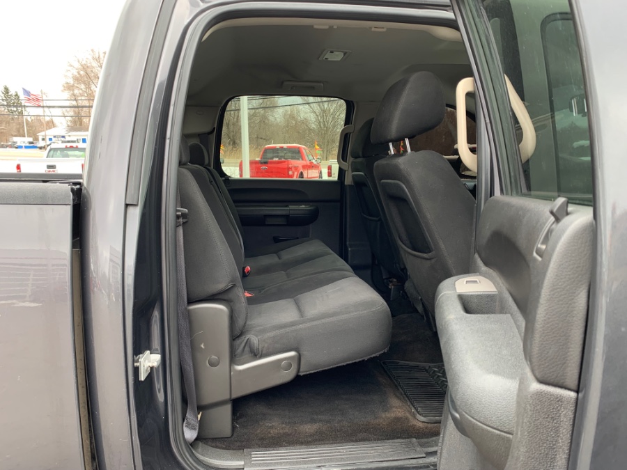 Used GMC Sierra 1500 4WD Crew Cab 143.5" SL 2011 | Marsh Auto Sales LLC. Ortonville, Michigan Used GMC Sierra 1500 4WD Crew Cab 143.5" SL 2011 | Marsh Auto Sales LLC. Ortonville, Michigan