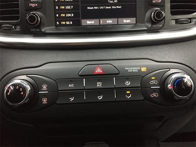 Used Kia Sorento LX 2019 | Eastchester Motor Cars. Bronx, New York Used Kia Sorento LX 2019 | Eastchester Motor Cars. Bronx, New York